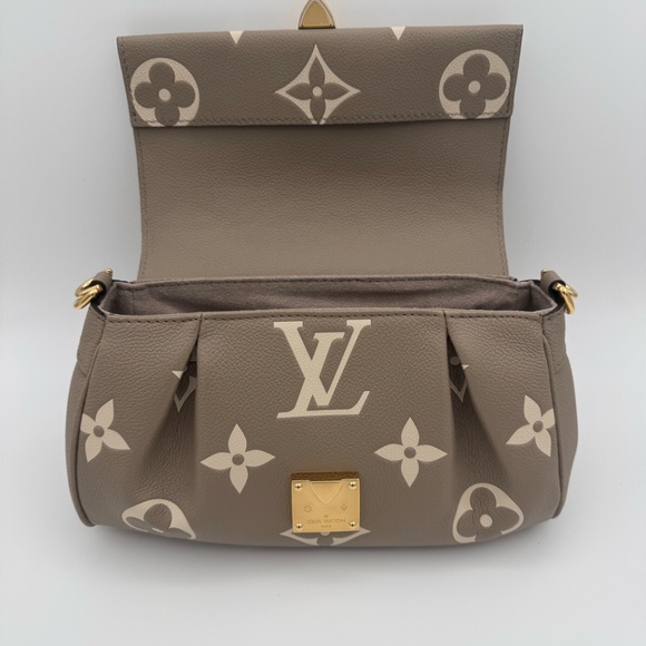 Louis Vuitton Favorite Bicolor Monogram Empreinte Leather RARE - Picture 11 of 16